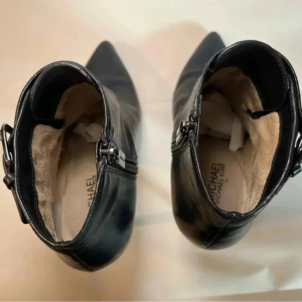 EUC MICHAEL KORS ANKLE BOOT BLK SZ 6M LEATHER 3 BUCKLE ZIPPER 3 IN STILETTO - Picture 10 of 15